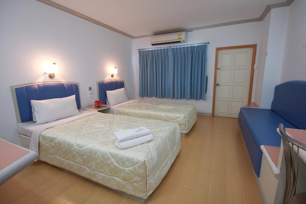 P.A. Place Hotel Nakhon Sawan Zewnętrze zdjęcie